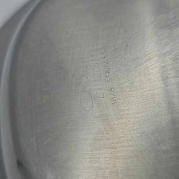 Oneida Custom Stainless Steel Serving Tray with Flowers Floral Edge 18/8 - Picture 4 of 4